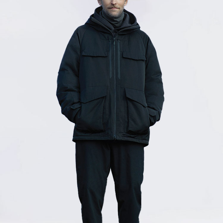 Details for UNIQLO x White Mountaineering 黑色高機能羽絨外套 442563-09