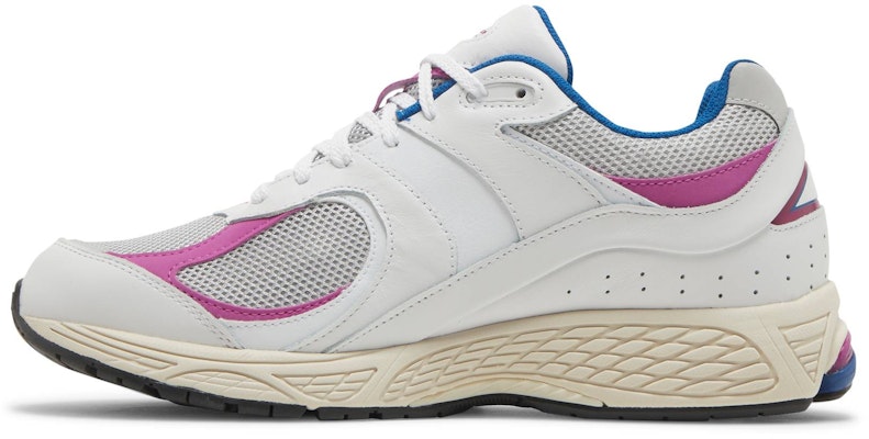 United Arrows x New Balance 2002R M2002RGY Lookbook United Arrows x New Balance 2002R M2002RGY