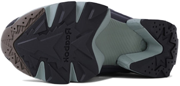 VAINL ARCHIVE x Reebok InstaPump Fury 'Navy' Biru Gelap FX1667 Details for VAINL ARCHIVE x Reebok InstaPump Fury 'Navy' Biru Gelap FX1667