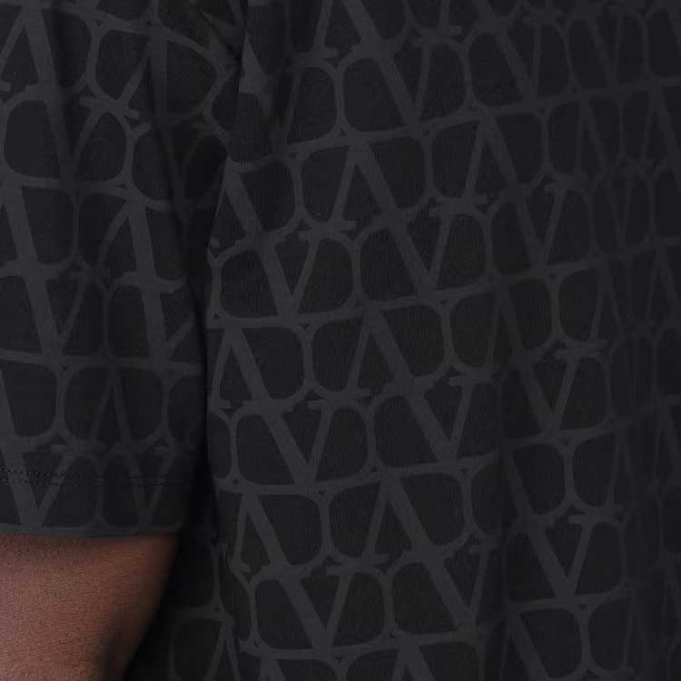 Details for Valentino 黑色寬鬆短袖T恤全版印花設計。 4V3MG14Y9KCMXM