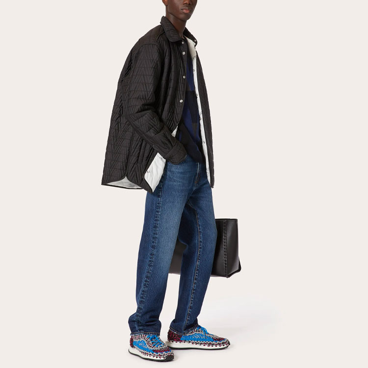 Purchase Valentino Sweater Hitam Wol Lengan Panjang Crewneck. XV3KC19F866EL9