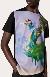 Valentino Kaos Hitam Crew Neck Motif Graphic Print TV0MG06P69H-37P Details for Valentino Kaos Hitam Crew Neck Motif Graphic Print TV0MG06P69H-37P