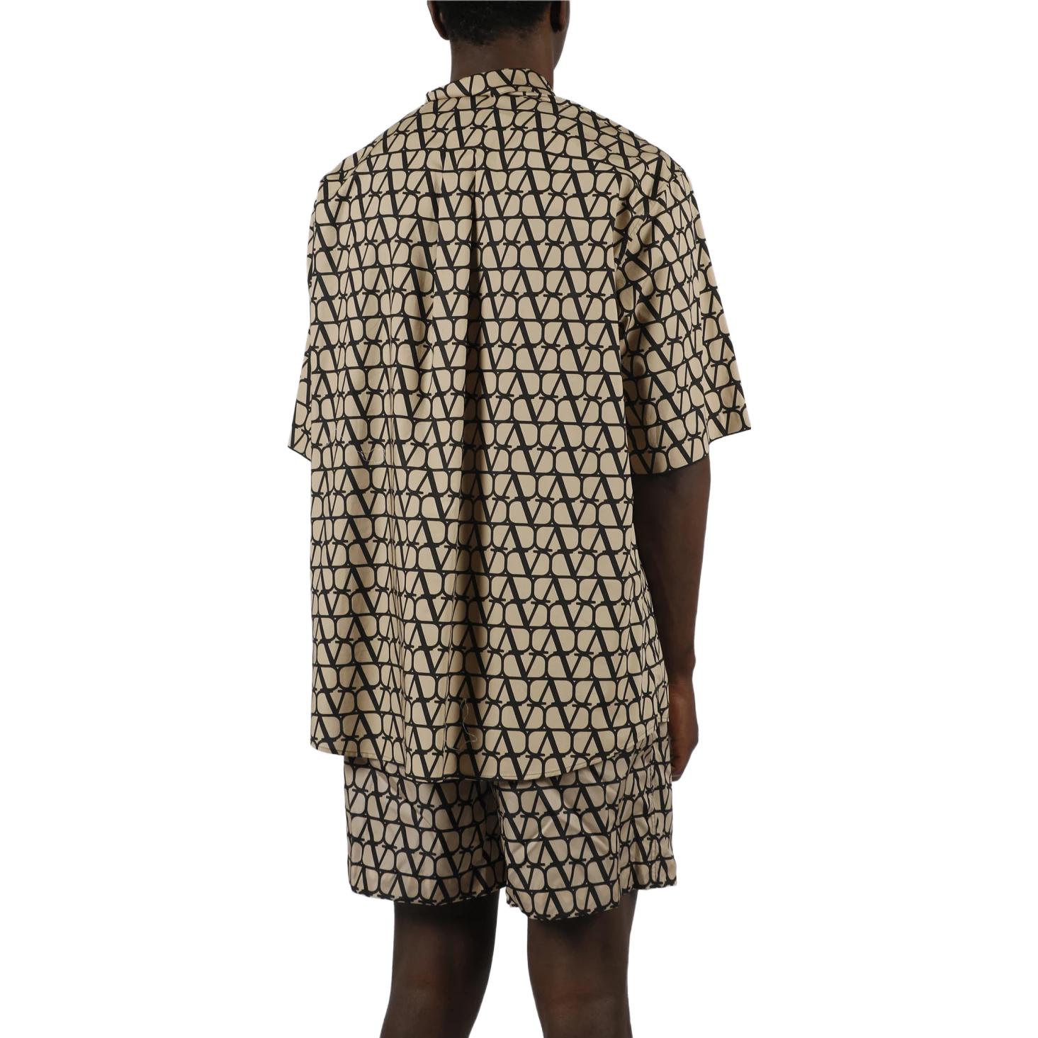 Shop Valentino  Logo Printed Short Sleeve Relaxed Fit Polo Shirt Khaki. 3V3AAM959GF-MYL