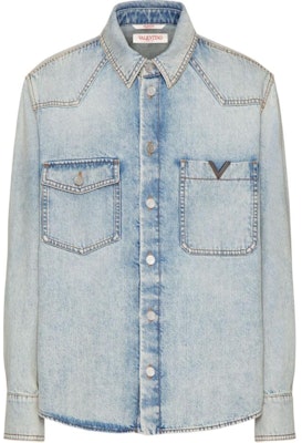 Valentino Baju Lengan Panjang Biru Pudar dengan Poket dan Kolar Berkancing. 4V3DB02R9YQ508 Buy Valentino Baju Lengan Panjang Biru Pudar dengan Poket dan Kolar Berkancing. 4V3DB02R9YQ508