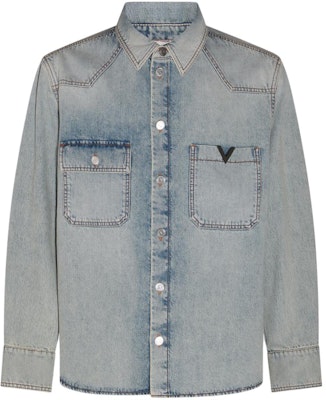 Valentino Baju Lengan Panjang Biru Pudar dengan Poket dan Kolar Berkancing. 4V3DB02R9YQ508 Order Valentino Baju Lengan Panjang Biru Pudar dengan Poket dan Kolar Berkancing. 4V3DB02R9YQ508