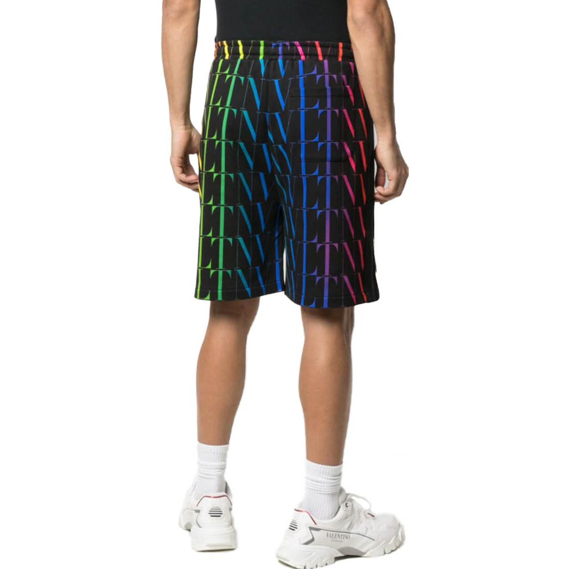 Purchase Valentino 全版logo印花寬鬆版型百慕大短褲 男款 - 多色 VV3MD02Q6LF20K