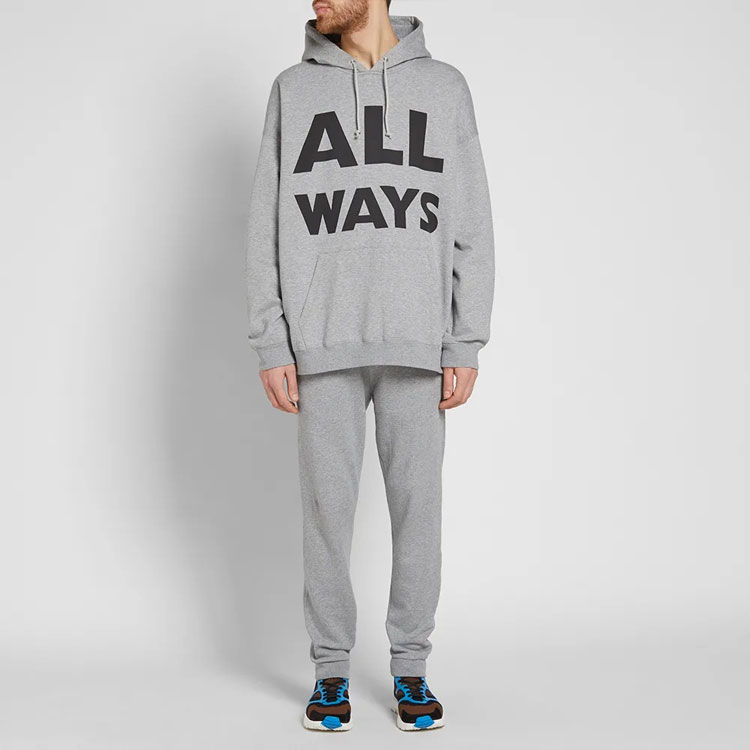 Purchase Valentino All Ways Print Hoodie Abu-abu. PV3MF08L3TV080