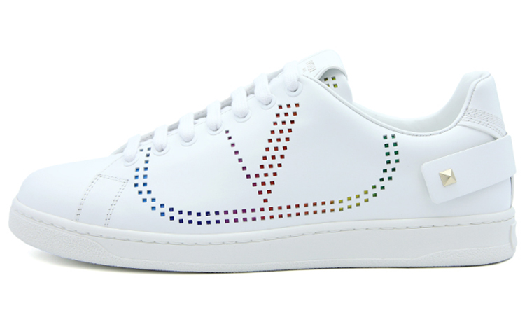 Valentino Backnet 'White Studs'
