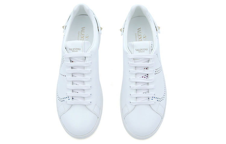 Valentino Backnet 'White Studs' 圖 3