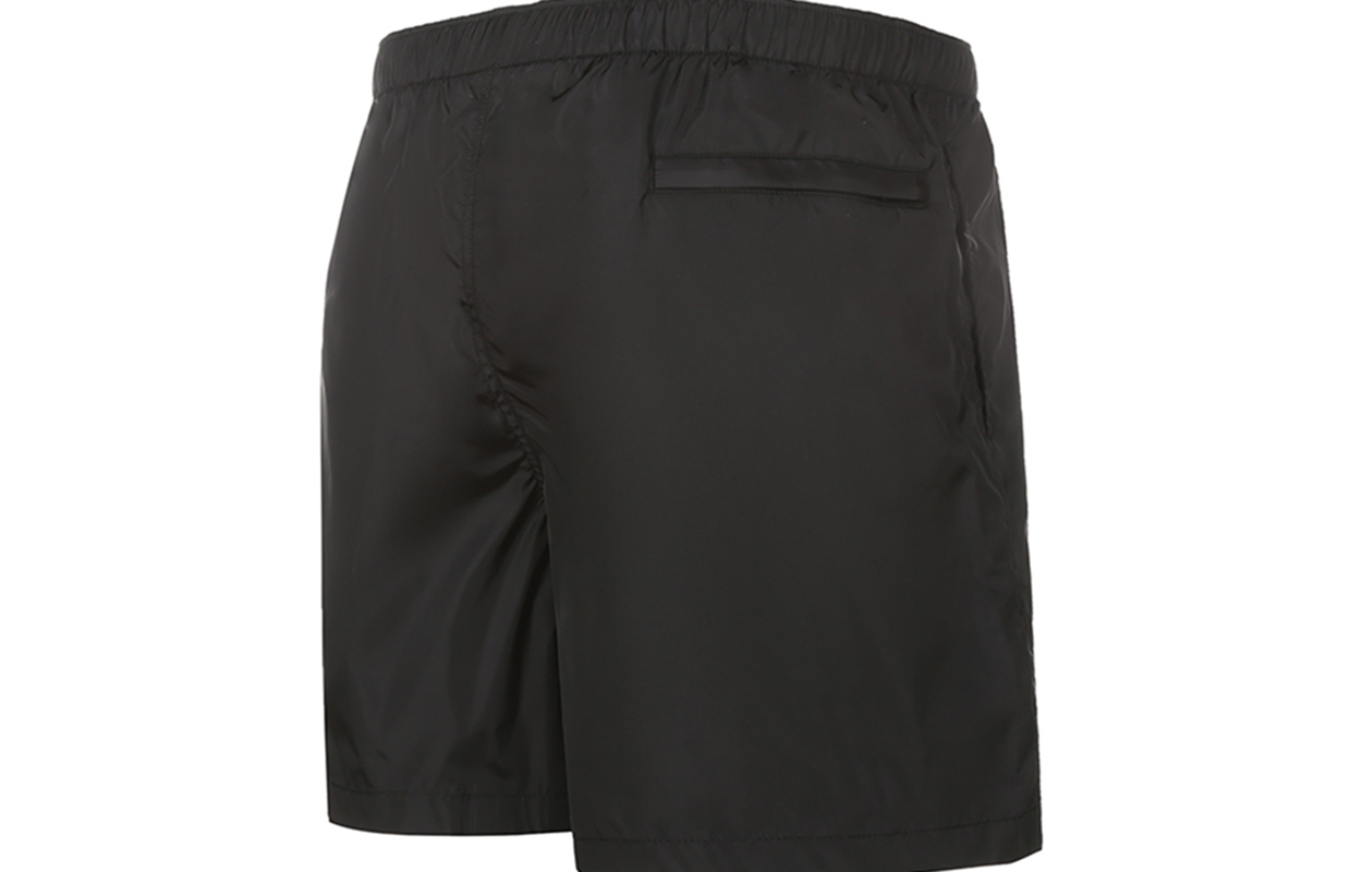 Shop Valentino Black Casual Shorts with Solid Logo Print Design. VV3UH028DMA20T