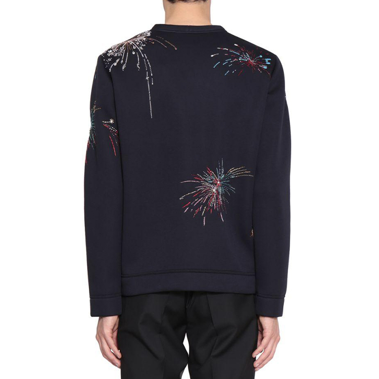 Shop Valentino 黑色烟火印花圆领卫衣 NV3MF07E4G0ZA1