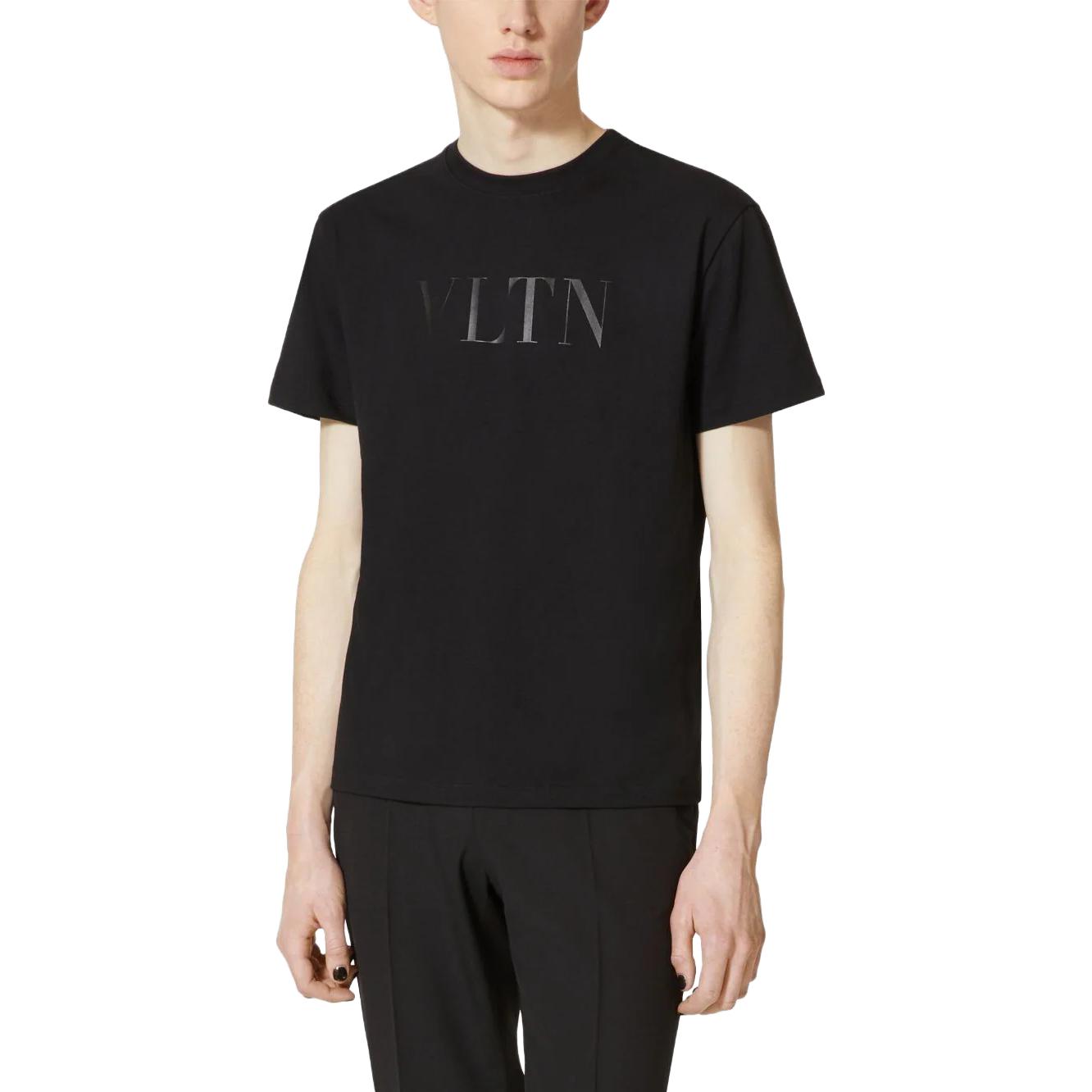 Purchase 발렌티노 남성 블랙 레터 프린트 반팔 티셔츠 VMG10V96P0NO