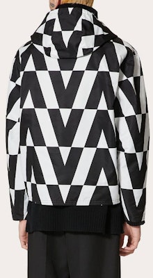 华伦天奴黑色连帽拉链印花标志夹克 WV0CJG707URF62 Shop 华伦天奴黑色连帽拉链印花标志夹克 WV0CJG707URF62