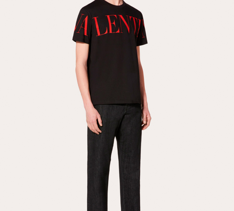 Purchase Valentino Kaos Pendek Hitam dengan Logo Terprint SV3MG03B5FN0NR