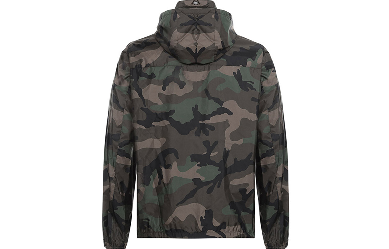 Lookbook Valentino 迷彩尼龍拉鍊連帽外套 軍綠色 RV3CI351FVHF00