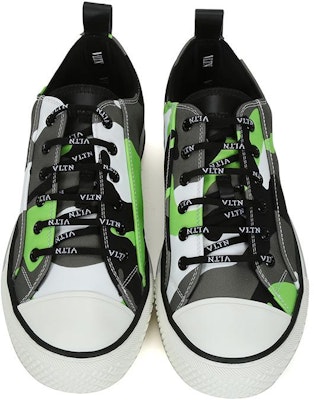Sepatu Sneaker Valentino Kamuflase 'Hijau Neon' UY2S0D57USGEJ6 Shop Sepatu Sneaker Valentino Kamuflase 'Hijau Neon' UY2S0D57USGEJ6
