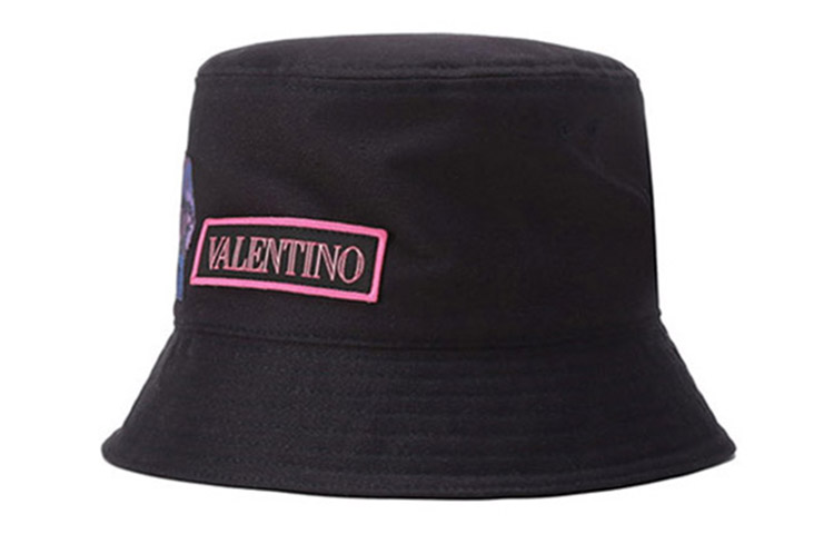 Lookbook Topi Baldi Valentino Patchwork Kapas Uniseks Hitam. XY2HGA11LXJ598