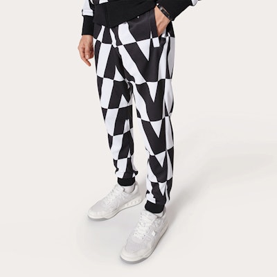 Valentino FW21 Seluar Jogger Kapas Logo Cetak Hitam Putih Edisi Musim Luruh WV0MD03E7WUF62 Purchase Valentino FW21 Seluar Jogger Kapas Logo Cetak Hitam Putih Edisi Musim Luruh WV0MD03E7WUF62