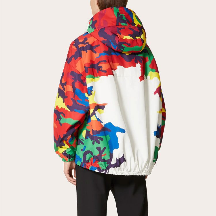 Shop Valentino FW21 Jaket Sweatshirt Pria Camo Putih Nylon Zip-Up WV3CJF907JPC40