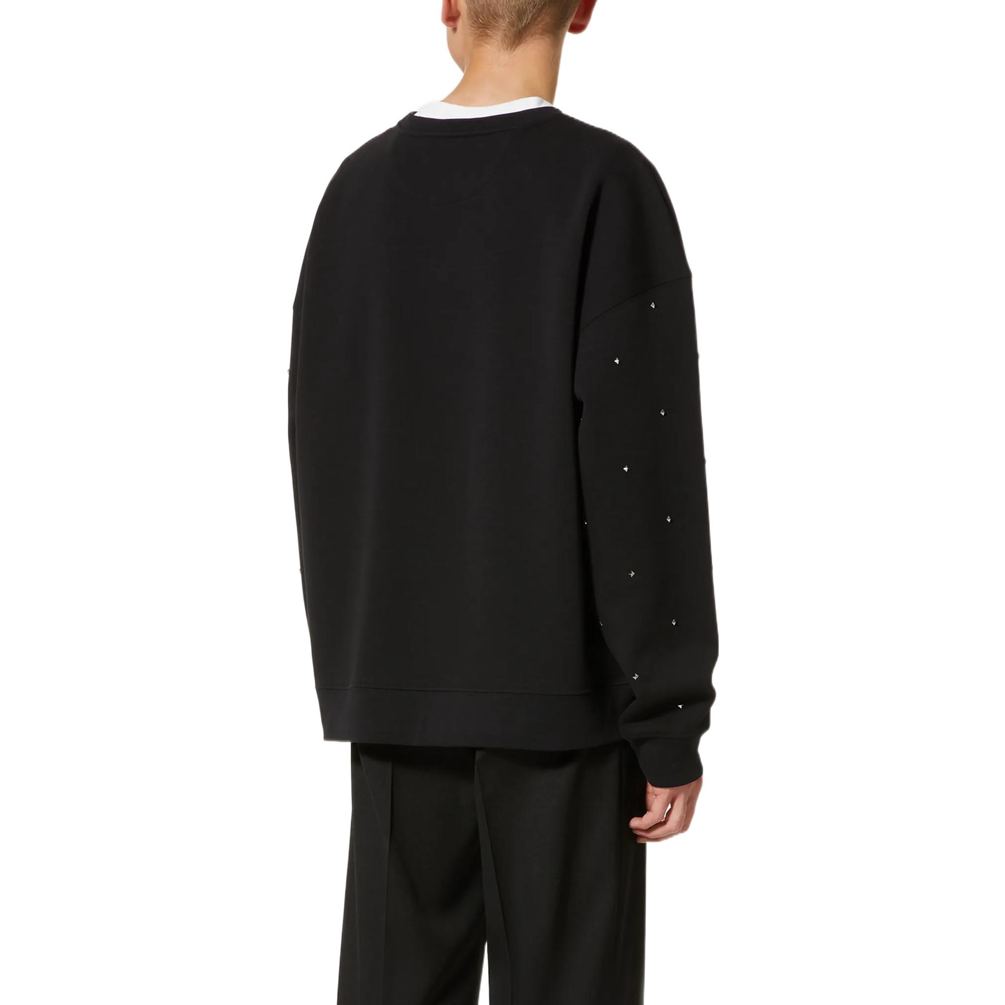 Shop Valentino FW22 黑色長袖釘飾運動衫 1V3MF23Q8Q10NO