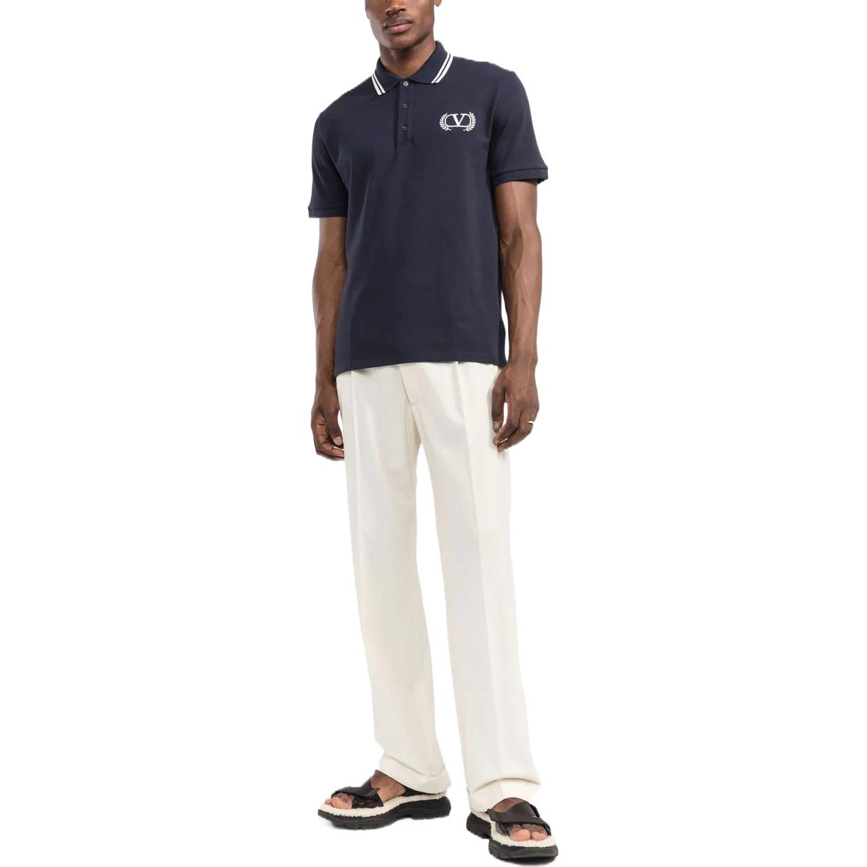 Lookbook 발렌티노 FW22 자수 로고 반팔 폴로 셔츠 네이비 블루 1V3MH01N8PG598