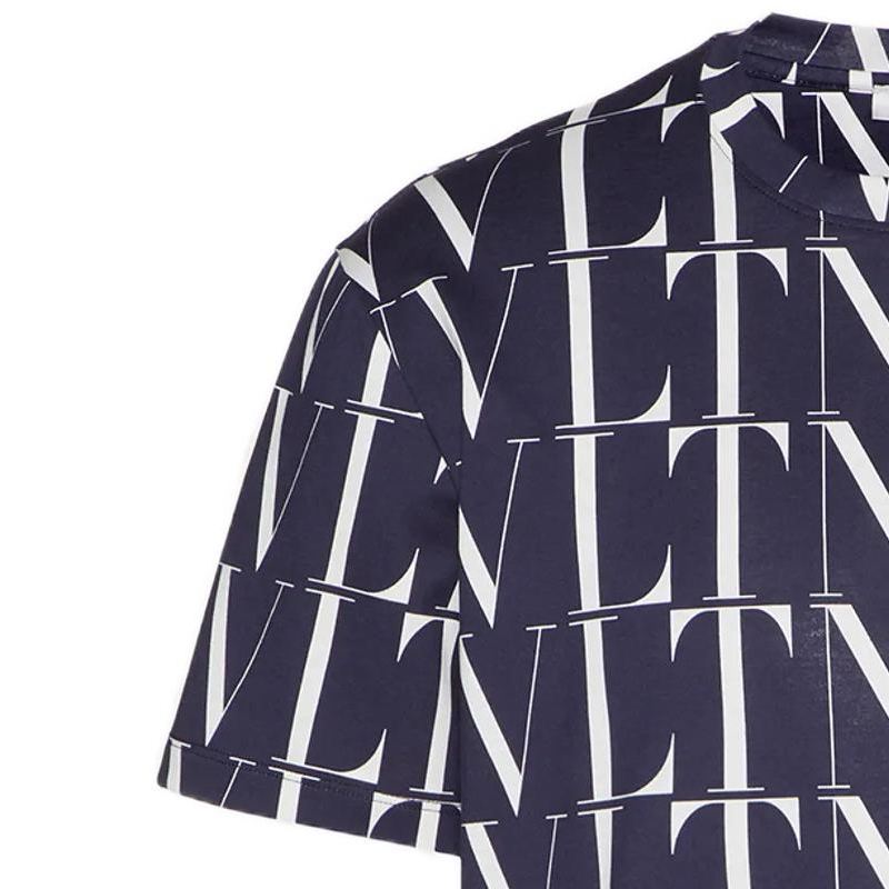 Details for 발렌티노 FW22 블루 모노그램 로고 프린트 반팔 크루넥 티셔츠 남성용. VV3MG08J73T0V6