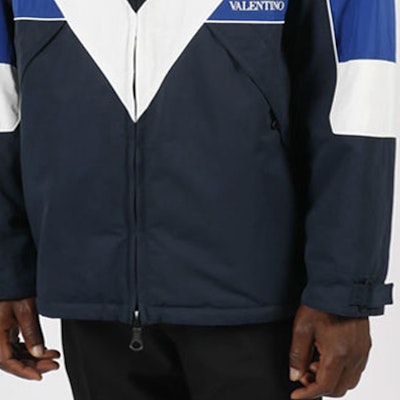 Valentino FW22 Colorblock Zip Hoodie Jaket Biru - 1V3CIL808NE6RT Cheap Valentino FW22 Colorblock Zip Hoodie Jaket Biru - 1V3CIL808NE6RT