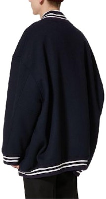 Valentino 2022秋冬大logo黑色夹克外套 1V3CIL858JD598 Shop Valentino 2022秋冬大logo黑色夹克外套 1V3CIL858JD598