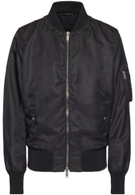 Valentino FW22纯色铆钉飞行夹克 黑色. 2V3CI1702KP0NO Order Valentino FW22纯色铆钉飞行夹克 黑色. 2V3CI1702KP0NO