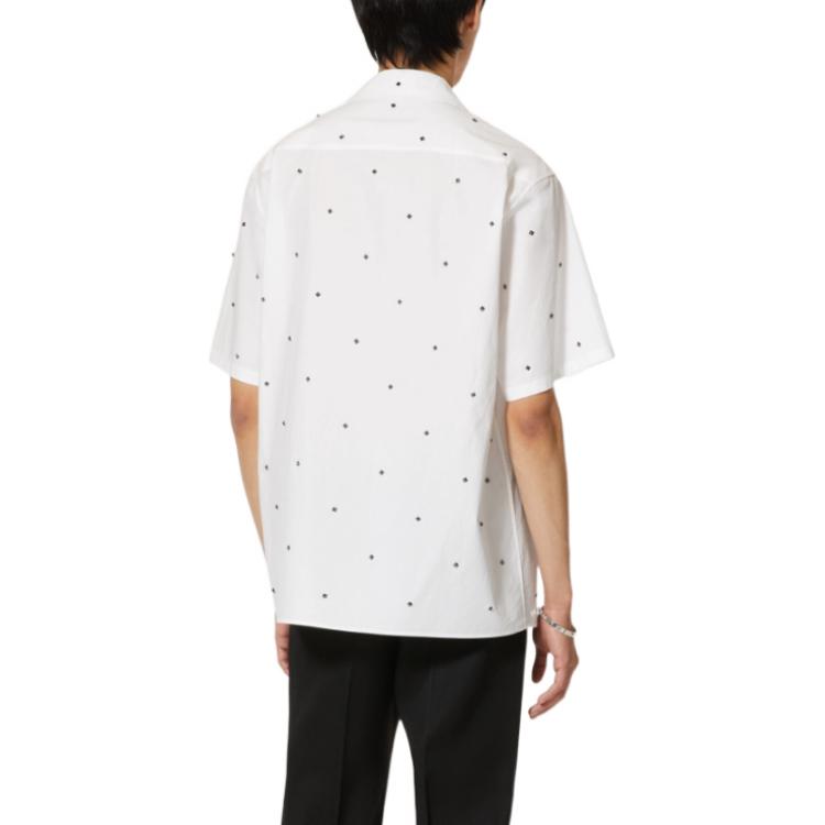 Purchase Valentino FW22 Baju Putih Lengan Pendek Relaxed Fit dengan Detil Stud. 1V3AAA944WW001