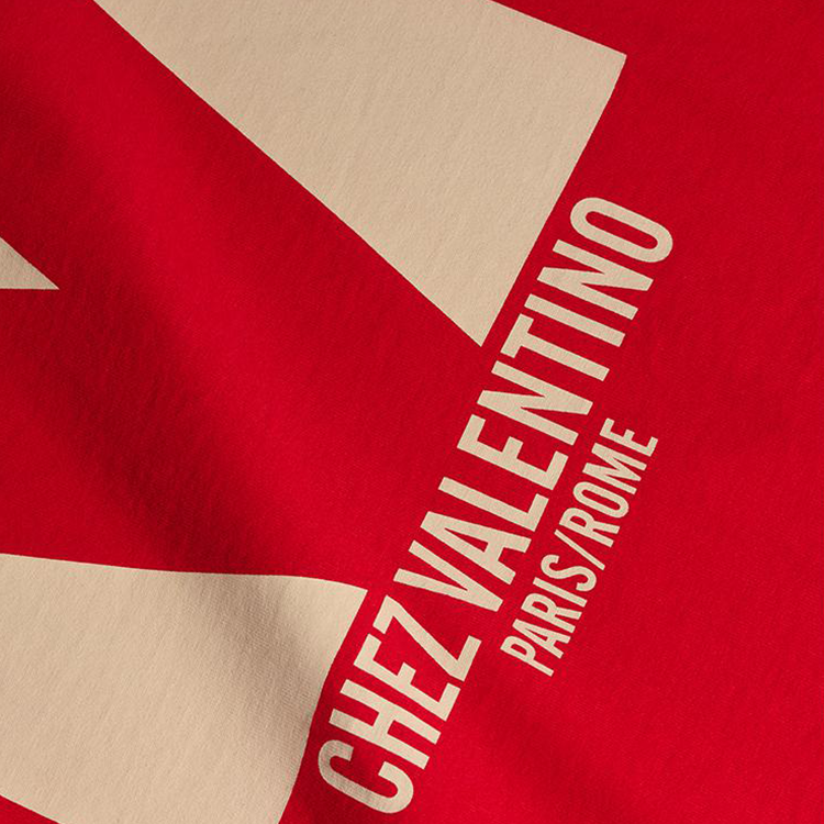Details for 발렌티노 FW24 레드 오버사이즈 로고 크루넥 티셔츠. 6V3MG16PAQ9157