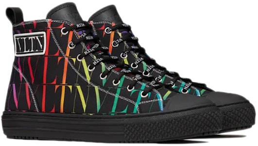 발렌티노 가라바니 블랙 캔버스 하이탑 VY2S0D51WEFAZ8 Lookbook 발렌티노 가라바니 블랙 캔버스 하이탑 VY2S0D51WEFAZ8