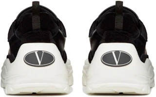 Purchase Valentino Garavani Gumboy 'Negro Blanco' SY2S0B17VRN0NO