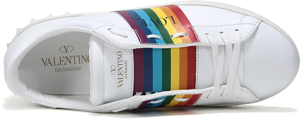 Valentino Garavani Sneaker 'Rainbow Stripes' RY2S0830ZANGU8 Purchase Valentino Garavani Sneaker 'Rainbow Stripes' RY2S0830ZANGU8