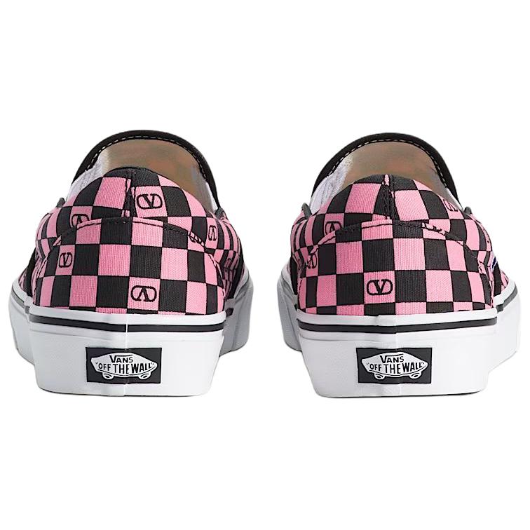 Lookbook Valentino Garavani x Vans Classic Slip-On 'Checkerboard Pink' VN000XW46X7