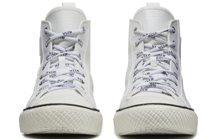 Shop 華倫天奴 Valentino Giggies 織物 簡約舒適圓頭 時尚板鞋 男款 白色