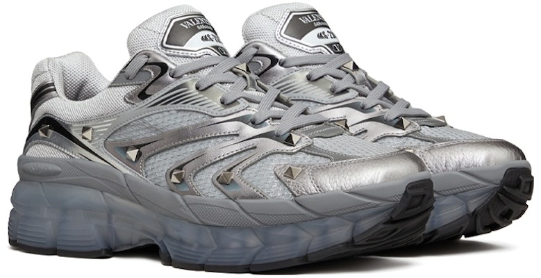 華倫天奴 皮革織物 系帶 減震 低幫 運動休閒鞋 男款 銀灰黑 Lookbook 華倫天奴 皮革織物 系帶 減震 低幫 運動休閒鞋 男款 銀灰黑