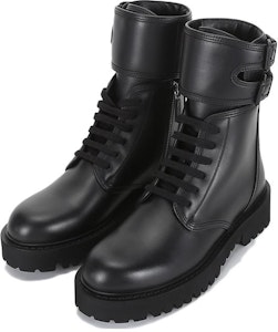 ヴァレンティノ レザー レースアップ ブーツ (黒) WY2S0E62JZI0NO Lookbook ヴァレンティノ レザー レースアップ ブーツ (黒) WY2S0E62JZI0NO