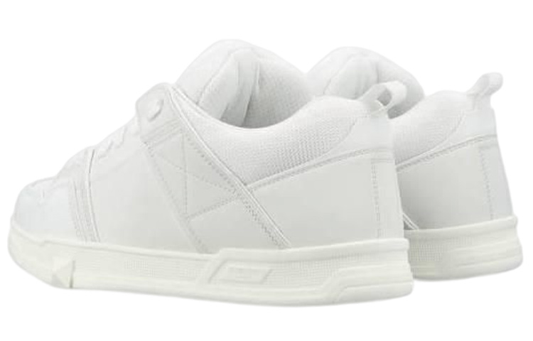 Shop 발렌티노 화이트 가죽 스니커즈 (or) 발렌티노 화이트 패션 스니커즈 1Y0S0F89YPB0BO