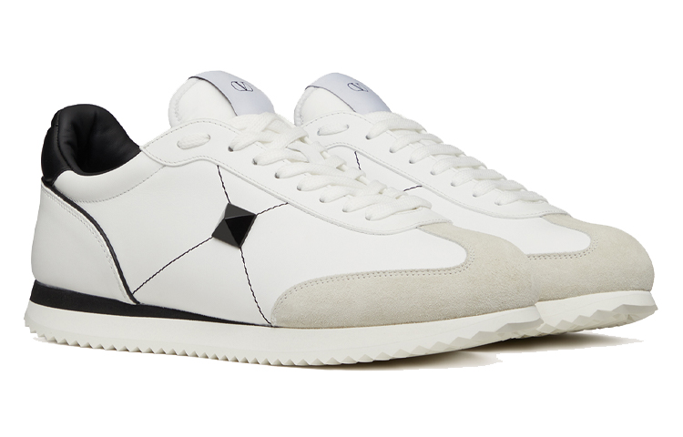 Lookbook ヴァレンティノ スタッズ スニーカー (黒×白) 2Y2S0G51TUFQ1X