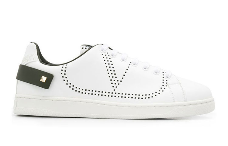Valentino Low-Top Sneaker 'White/Black Studs' 圖 2