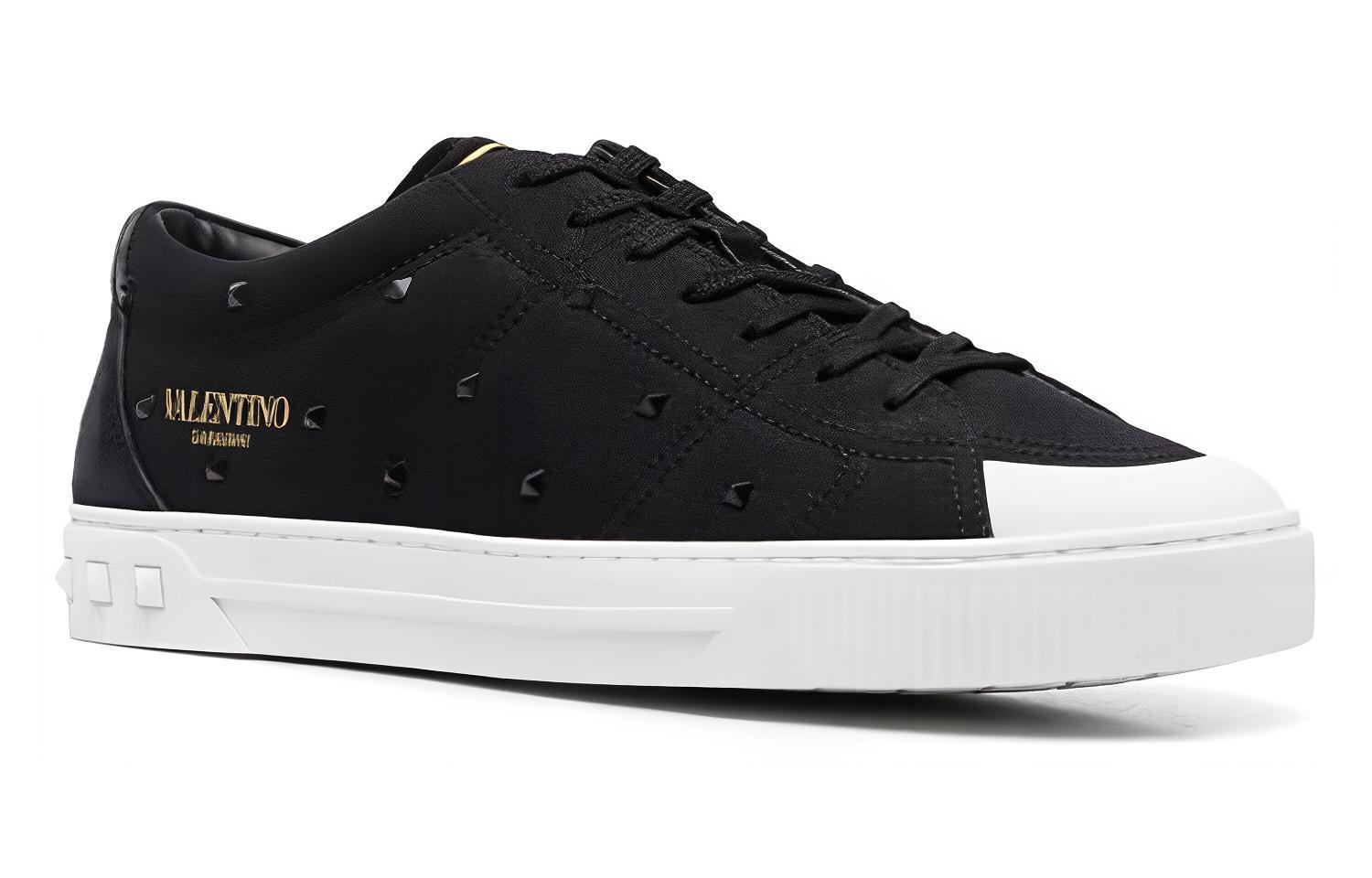 Lookbook ヴァレンティノ ローカットスニーカー (黒) 1Y2S0F90KEQ0NO