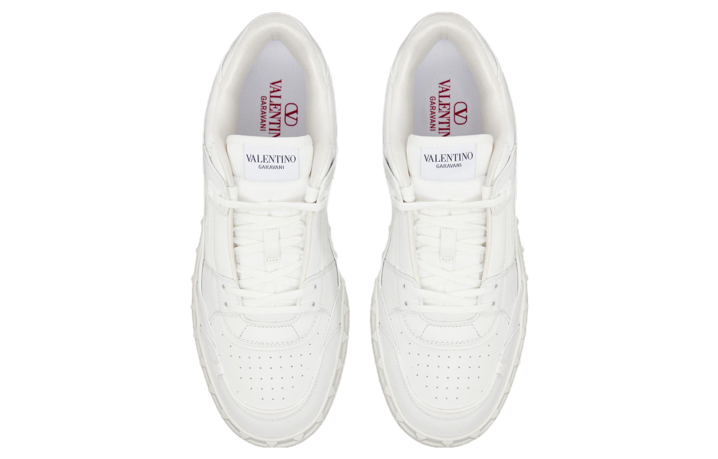 Shop Valentino Freedots Low 'Putih' 4Y2S0H43RDG0BO