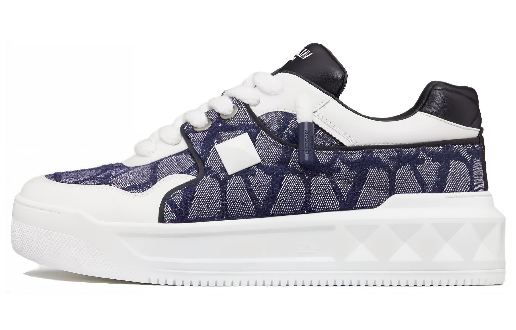 Valentino One Stud Low-Top Sneakers Blue Black 4Y2S0G37CWMYDY