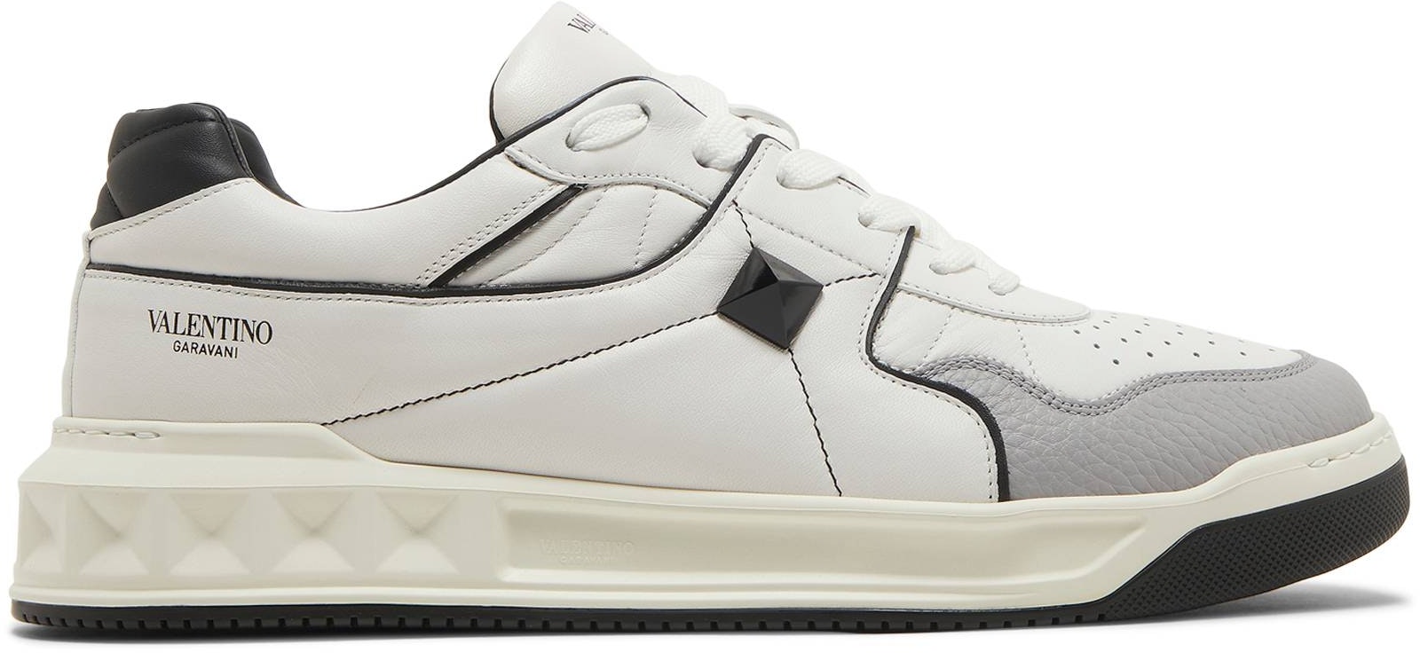 valentino-one-stud-low-white-black-wy-2-s0-e71-nwn-0-n2