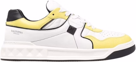 Valentino One Stud Low 'White Yellow' XY2S0E71-NWN-Z00 Valentino One Stud Low 'White Yellow' XY2S0E71-NWN-Z00