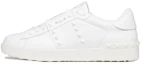 Buy 范倫鐵諾 Open Rockstud Untitled 運動時尚板鞋 男款 白色