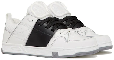 Shop 華倫天奴 Open Skate 小牛皮時尚滑板鞋 白黑色
