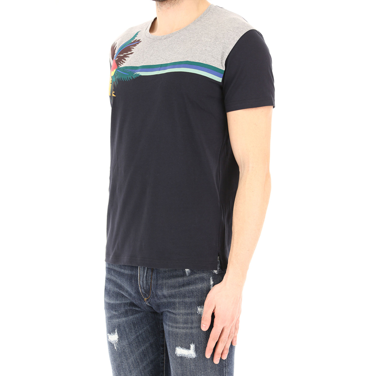 Purchase Valentino Kaos Hitam Lengan Pendek Leher Bulat Motif Burung Nuri. MV3MG07V46R467