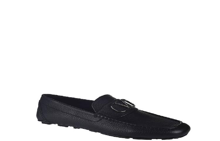 Valentino PRE 'Black'